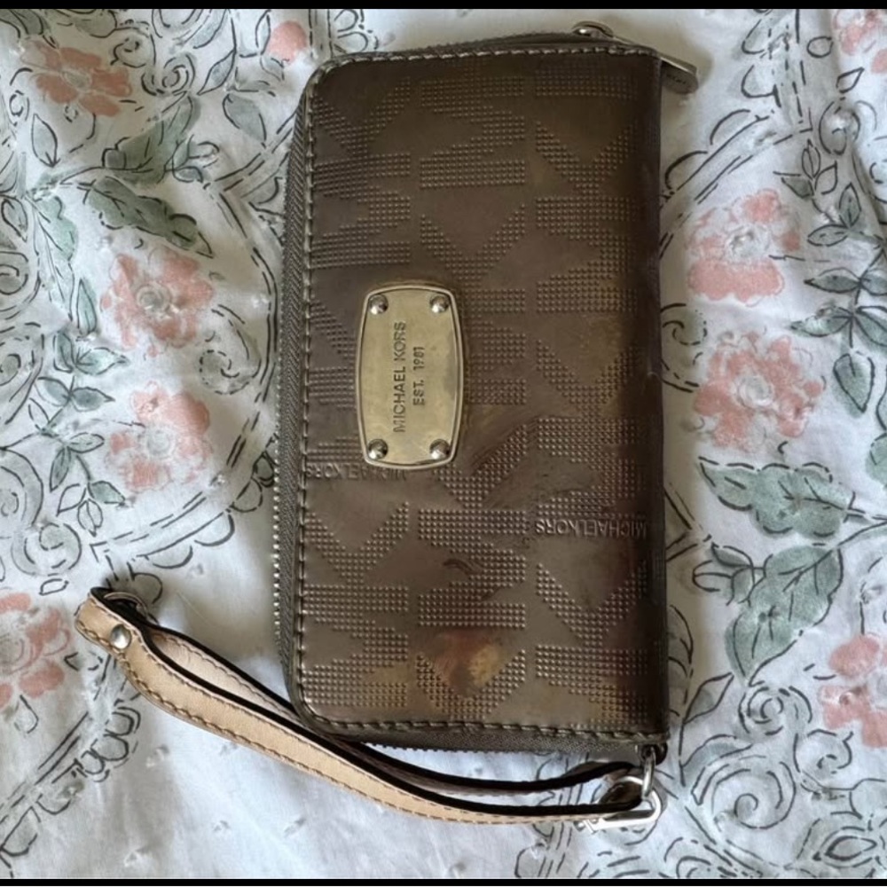 Michael Kors Brown Wristlet Wallet